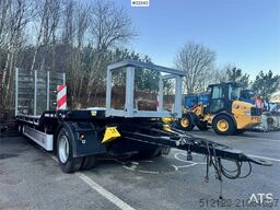 Fliegl DTS 300 Machinery Trailer – Hydraulic Ramps