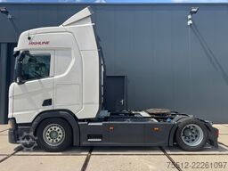 Scania R410 / Retarder / Drivable / 2 Tanks / NL Truck