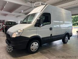 IVECO Daily 29L11 *Hochdach*AHK*