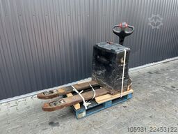 Linde T16
