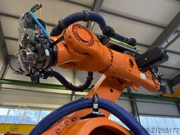 KUKA KR360 R2830