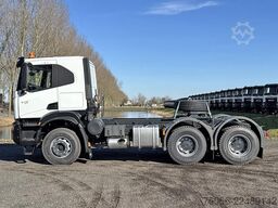 Iveco T-Way AT720T47TH Tractor Head (10 units)