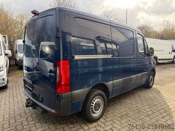 MERCEDES-BENZ Sprinter 211 CDI Automatik Standheizung L1H1 AHK