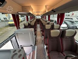 MAN Lions Coach R08 63 Sitze 3-Achsen 13.8m