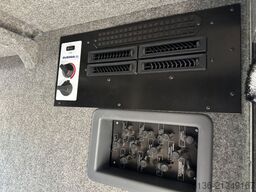 MAN Lions Coach R08 63 Sitze 3-Achsen 13.8m