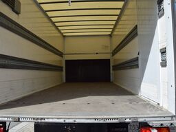 Mercedes-Benz Atego II  818 Koffer LBW 1500KGAutomatik Tempo