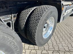MAN TGX 26.580 6x4 / Kurzholz / Tajfun 150Z96
