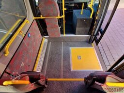 MERCEDES-BENZ 2 x Lagerfahrzeug Bürgerbus Niederflur 9 Sitze