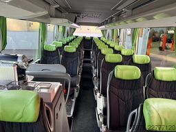 SETRA S 517 HD Km original Top Zustand