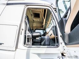 MERCEDES ACTROS 1845 LS