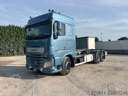 Camión portacontenedores de gancho DAF DAF XF 510 SCARRABILE USATO