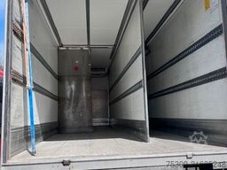 MERCEDES-BENZ Axor 1824 Carrier Kühlkoffer 4 x vorhanden