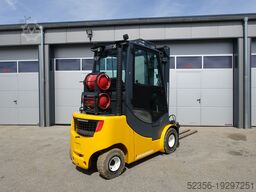 Jungheinrich 3t Gasstapler TFG430 Kabine SS + ZVG