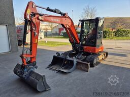 Kubota U50-5