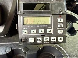 Mercedes-Benz Antos 1827 Carrier Supra 1150 / Euro 6 / LBW