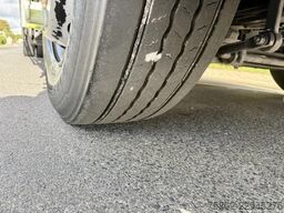 Mercedes-Benz Antos 1827 Carrier Supra 1150 / Euro 6 / LBW