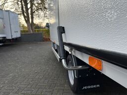 MERCEDES-BENZ Sprinter 519 Möbelkoffer mit Türen