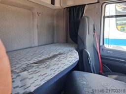 DAF CF 400 * SSC * RHD * 1 x Bed *