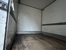 Iveco Stralis 360 4x2 box truck with full side opening.