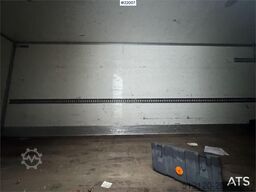 Iveco Stralis 360 4x2 box truck with full side opening.