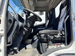IVECO 140E250 Kipper mit HIAB Kran inklusive Anhänger