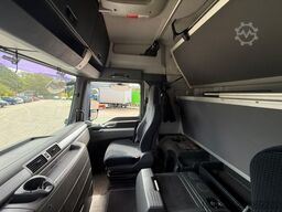 MAN TGA  Schwenkwand-Getränkeaufbau incl. Anhänger