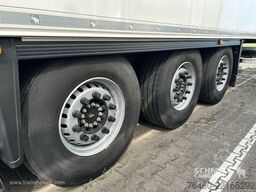 Schmitz Cargobull Tiefkühlkoffer Standard