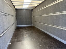 MAN TGL 8.220 / 6 Personen