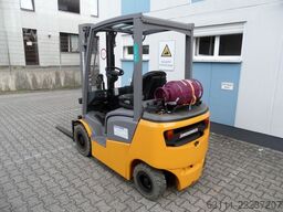Jungheinrich TFG 316 - weiße Reifen - Freihub