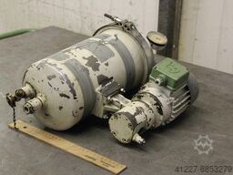 unbekannt mit Hydrauliktank