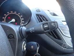 FORD Transit Courier Kasten 75PS Klima Bluetooth