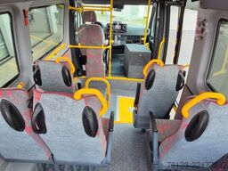 MERCEDES-BENZ Bürgerbus Sprinter 907  Niederflur 9 Sitze