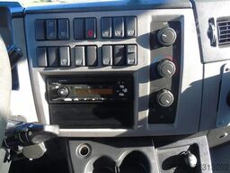 Volvo FL 14.210 + ATP/FRC + CARRIER + LIFT + EURO 6