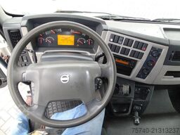 Volvo FL 240 + 12t + euro 5 + lift