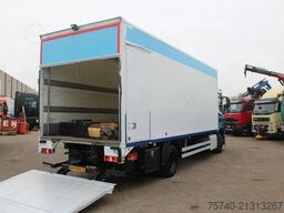 Mercedes-Benz Antos 360 + euro 6 + lift