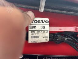 Volvo FH 500 Globetrotter 8x2 Tridem / VDL Hook 25 To...