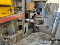 Komatsu HM400