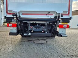 IVECO AD190S40/FP Lamberet Mitsubishi LBW Tür AHK