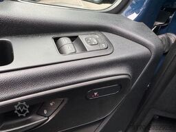 MERCEDES-BENZ Sprinter 215 CDI DoKa 9G Klima AHK SHZ