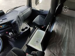 Mercedes-Benz AROCS 3353 6x4 LANGHOLZ TAJFUN LIV 300Z