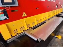 AMADA GXII 840  4000 x 8 mm