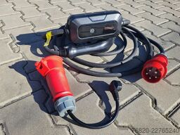 Boschung S 2.0 electric urban sweeper