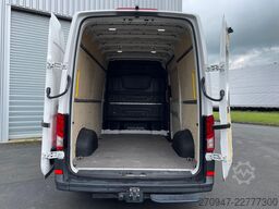 MAN TGE 3.180 L3H3 Kasten LED PDC AHK TEMPOMAT NAVI