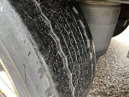 Schmitz Cargobull SCB S3B / Box Trailer / BPW Drum / APK TUV 01-26