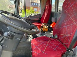 IVECO TRACKER AD 190T36 W 2-Achs Allradkipper Kran Atl