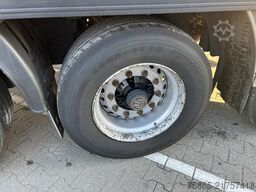 Schmitz Cargobull / SOR Iberica / Carrier Vector 1550 Reefer / Fr...