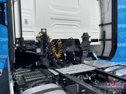 Scania R 460 A4x2EB RETARDER MEGA/VOLUME VECTO 3