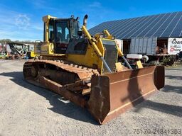 Komatsu D65PX-15 / nur 5.945h / Baujahr: 2004