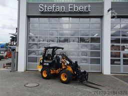 JCB 403 Klappdach / Schaufel + Gabel / nur 152h!
