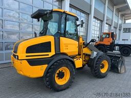 JCB 409 SV / nur 2.496h / Klima Klappschaufel Gabel